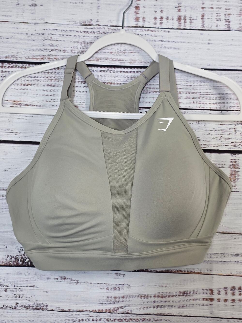 Gymshark women's Gray Mesh Neckline Sports Bra size XXL